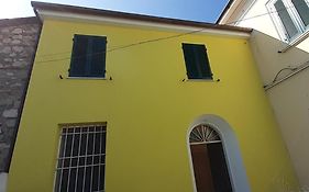 La casa gialla del Ristoro Agricolo Vecchiano
